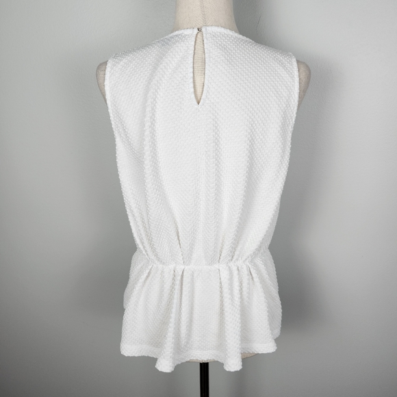 EUC J. Crew White Swiss Dot Sleeveless Top Size Medium - Picture 8 of 11